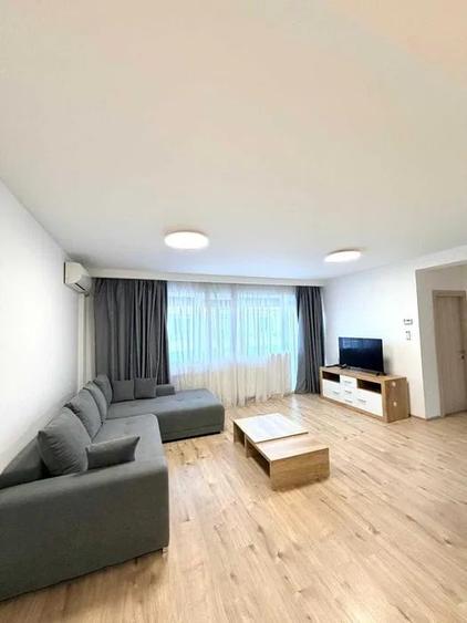 Apartament cu 3 camere decomandat, mobilat în Militari