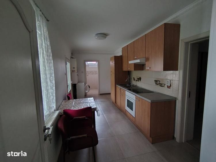 Casă cu 2 camere în Pârneava