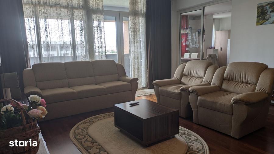 Apartament cu 3 camere în Funcționarilor