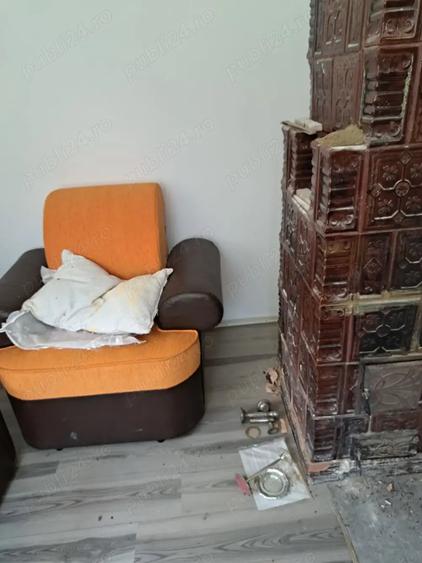 Casă cu Teren 3780 Mp în Hulubești