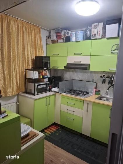 Proprietar Vand apartament 2 camere - 6
