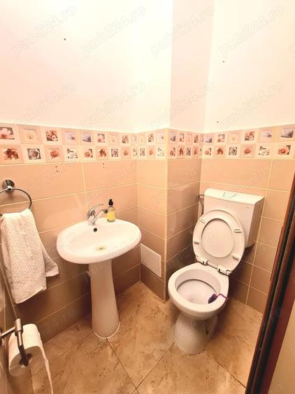 Apartament cu 3 camere decomandat în Dorobanți
