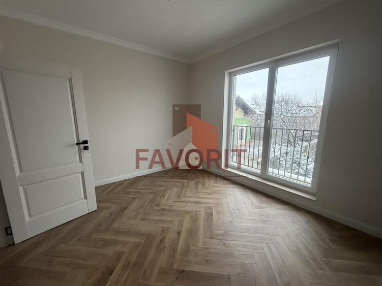 Duplex cu 4 camere cu Canalizare în Dumbrăvița