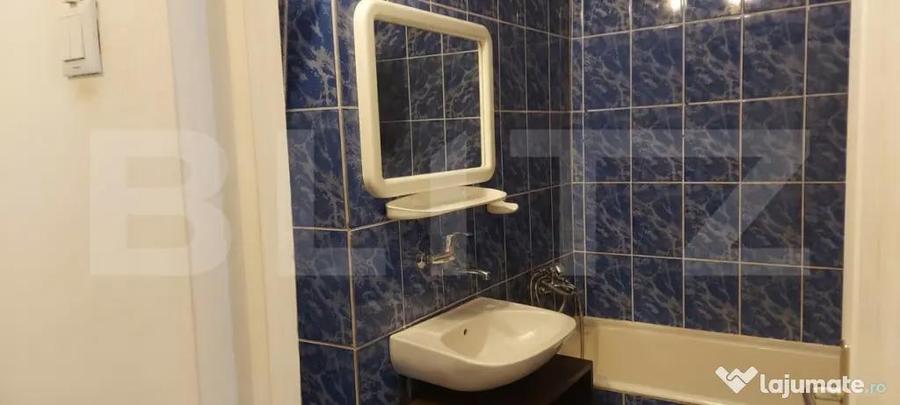 Spațiu comercial, de 28 mp, în Central