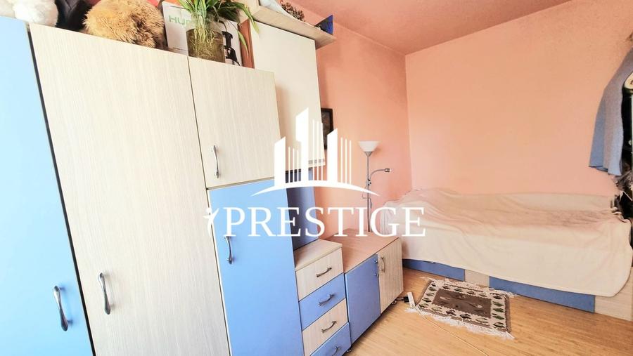 Apartament cu 2 camere nedecomandat, mobilat în Vasile Aaron