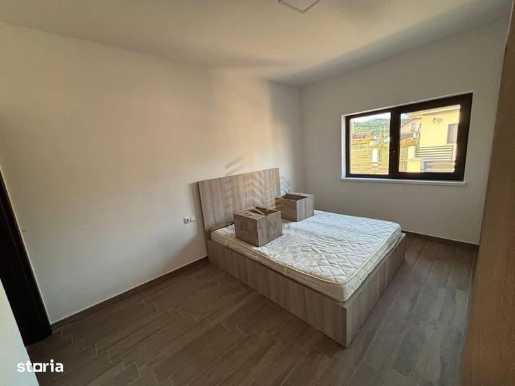 Casă cu 4 camere în Ciupercenii Noi
