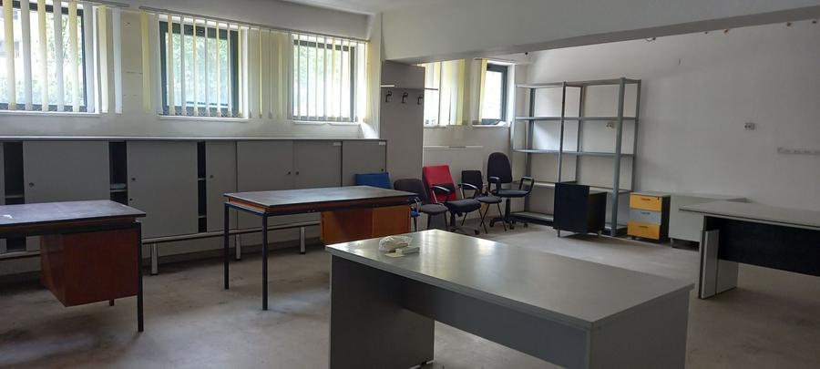 Birou, de 200 mp, în Olteniței