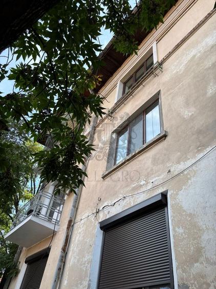 Apartament cu 2 camere decomandat în Domenii