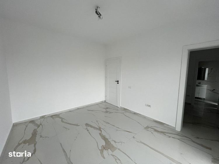 Apartament cu 3 camere decomandat în Șagului