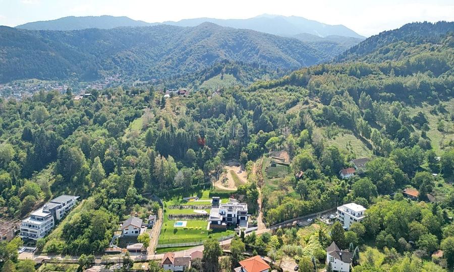Teren Construcții intravilan de 5500 mp, în Brașovul Vechi