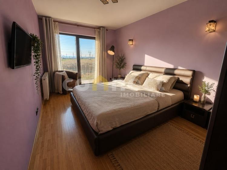 Duplex cu 5 camere cu Canalizare în Florești