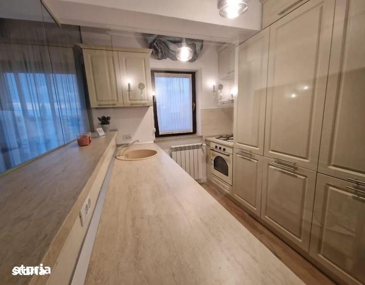 Apartament cu 4 camere în Central