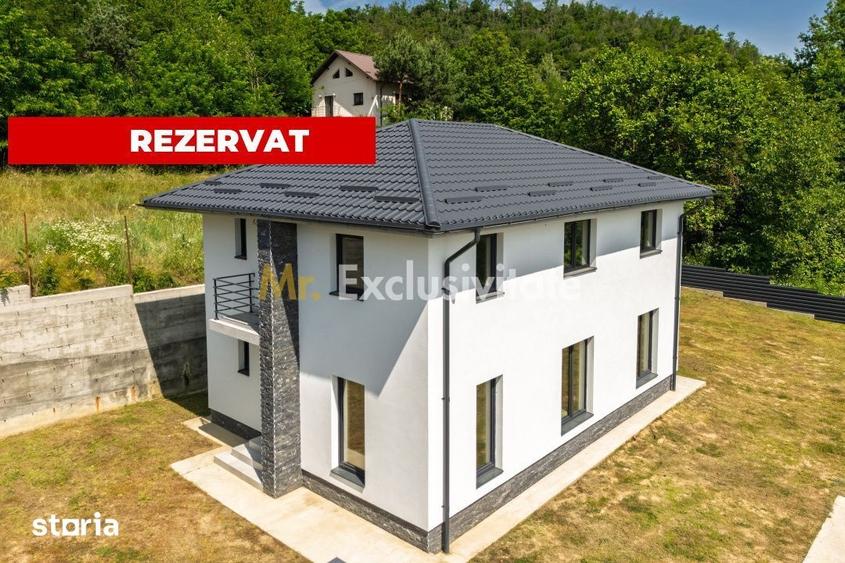 Casă cu 5 camere cu Teren 663 Mp în Mărăcineni