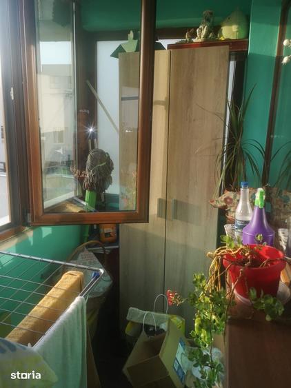 Apartament cu 3 camere decomandat în Militari