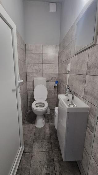 Spațiu comercial, de 24 mp, în Central