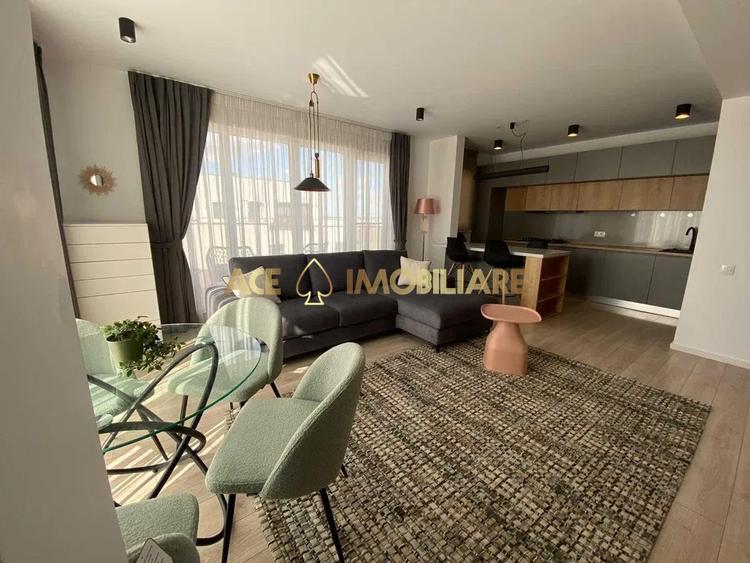 Apartament cu 3 camere decomandat, mobilat în Pipera