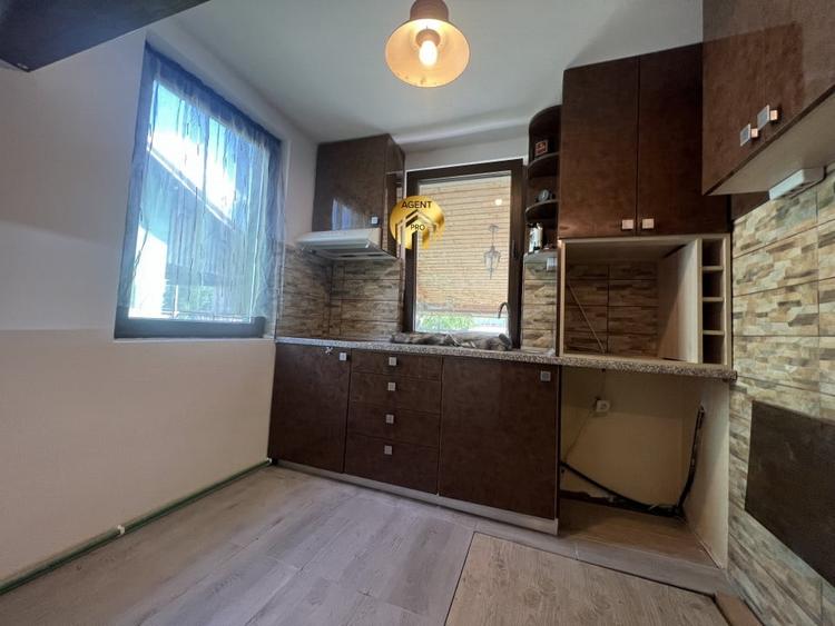 Casă individuală cu 5 camere cu Teren 650 Mp în Otopeni