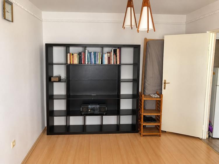 Apartament cu 3 camere semidecomandat în Mănăștur