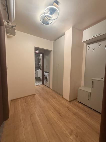 Apartament cu 2 camere decomandat în Micro 17