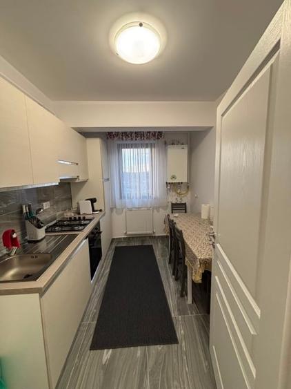 Apartament cu 2 camere decomandat în Valea Adâncă