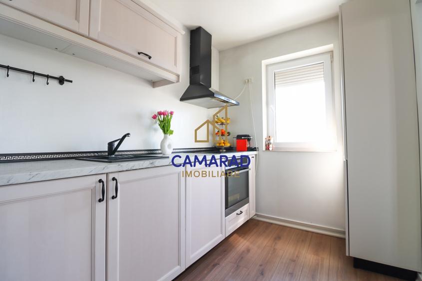 Apartament cu 3 camere decomandat, mobilat în Dristor