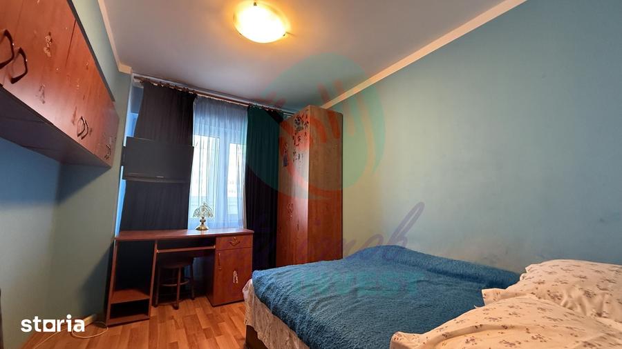 Apartament cu 3 camere decomandat în Obor