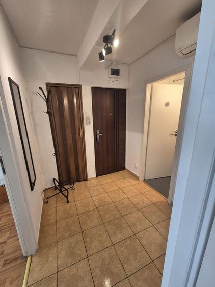 Apartament 2 camere. Decomandat. La 3 min. de metrou Eroii Revolutiei. - 3