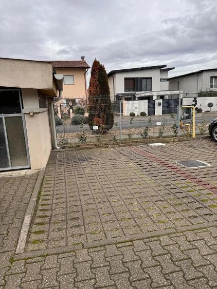 Apartament cu 2 camere decomandat, mobilat în Subcetate