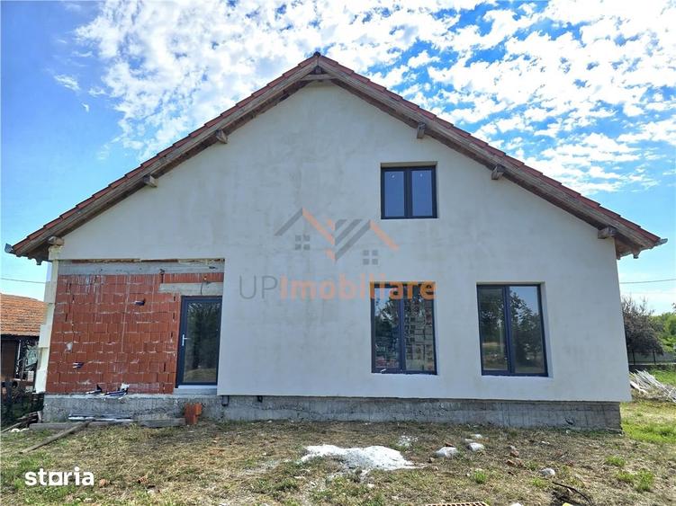 Casă cu 4 camere cu Teren 752 Mp în Aștileu
