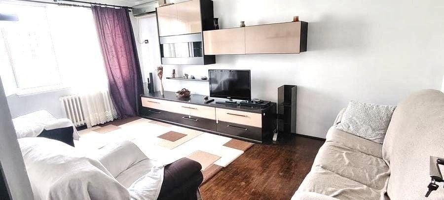 Apartament cu 3 camere decomandat în Nicolae Grigorescu