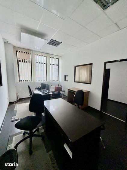 Spațiu comercial, de 144 mp, în Central