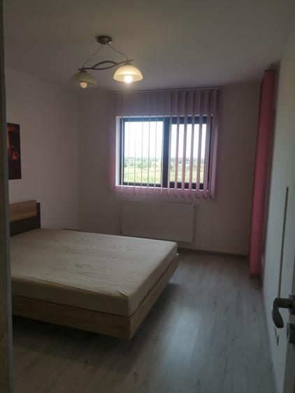 Apartament cu 2 camere decomandat în Chiajna