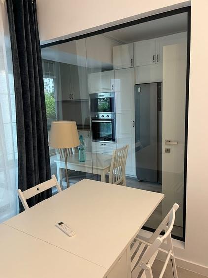 Apartament cu 3 camere decomandat în Lujerului