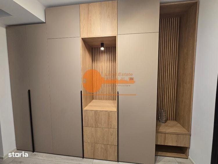 Apartament cu 2 camere decomandat în Uverturii