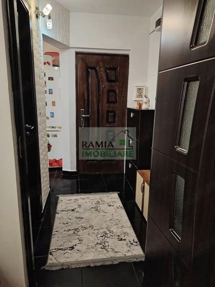Apartament cu 2 camere semidecomandat, mobilat în Astra