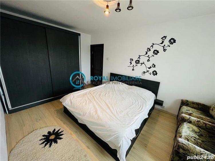 Apartament cu 3 camere decomandat în Malu Roșu
