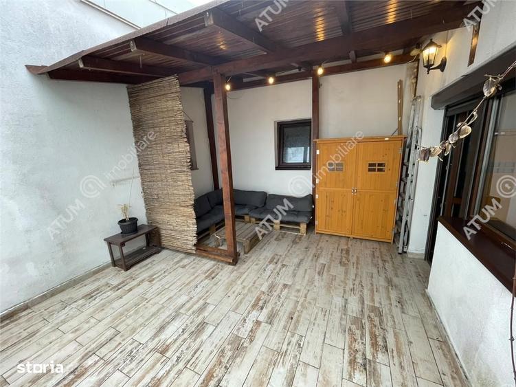 Apartament cu 4 camere decomandat în Șelimbăr