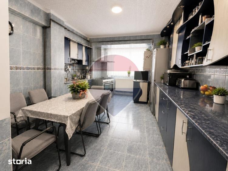 Apartament cu 4 camere în Central