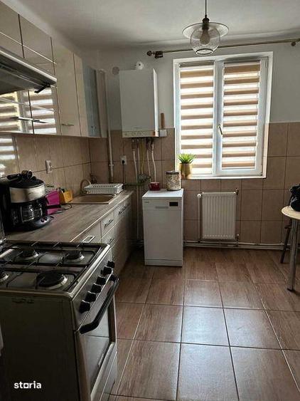 Apartament 3 camere de vanzare - 1