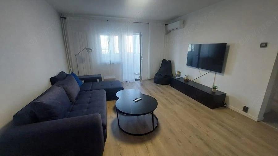 Garsonieră decomandată în Brâncoveanu