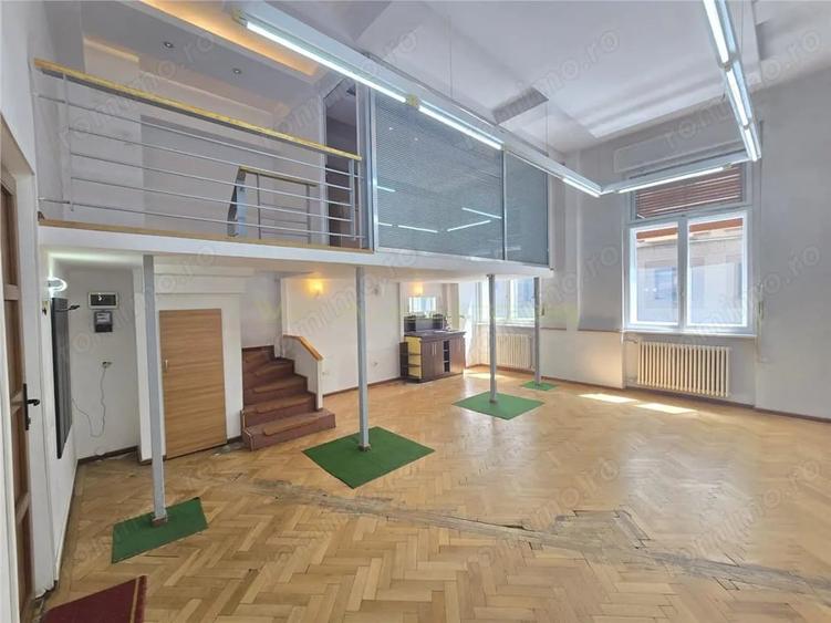 Spațiu comercial, de 40 mp, în Sala Palatului