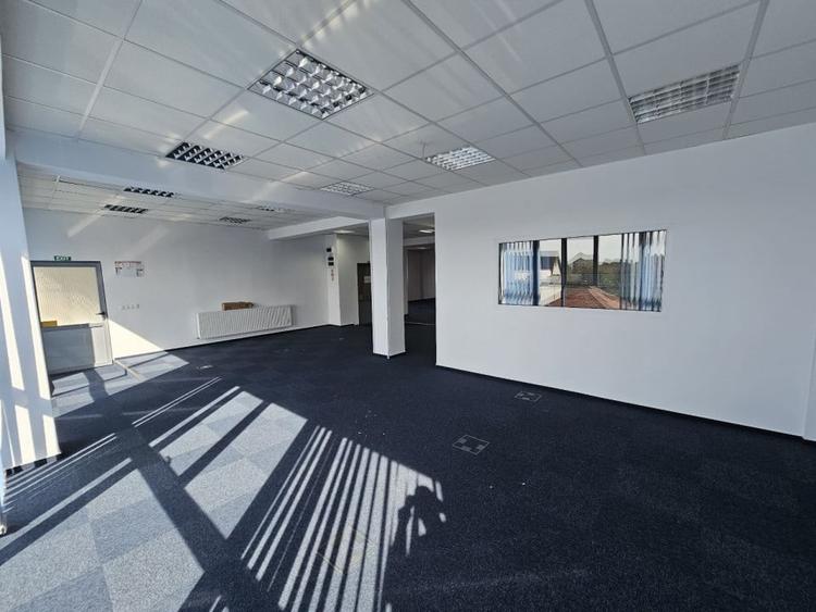 Spațiu comercial, de 238 mp, în Calea Dumbrăvii