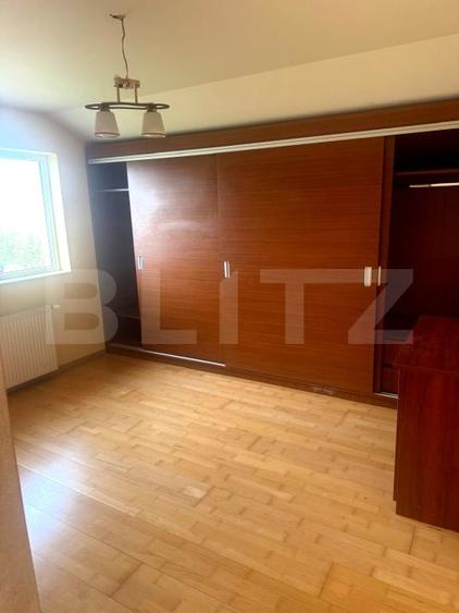 Casă individuală cu 5 camere cu Teren 740 Mp în Moșnița Nouă