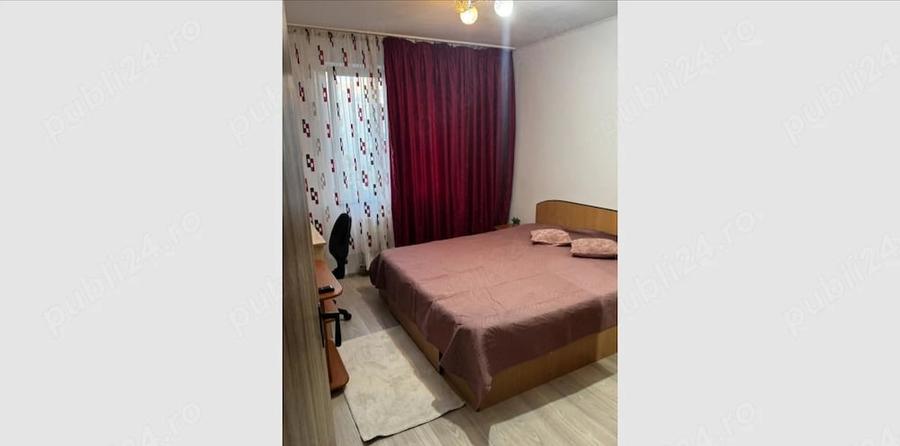 Apartament cu 3 camere decomandat în Berceni