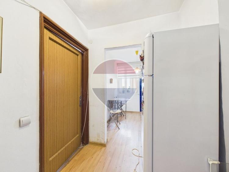 Apartament cu 2 camere de vânzare | 1 min Metrou 1 Mai - 5