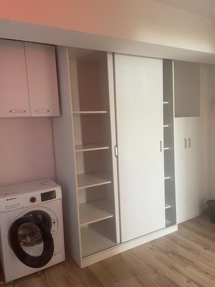 Garsonieră decomandată în Berceni