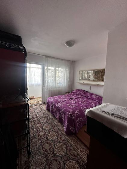 Apartament cu 2 camere decomandat, etajul 6/10, zona Alexandru cel Bun - 1