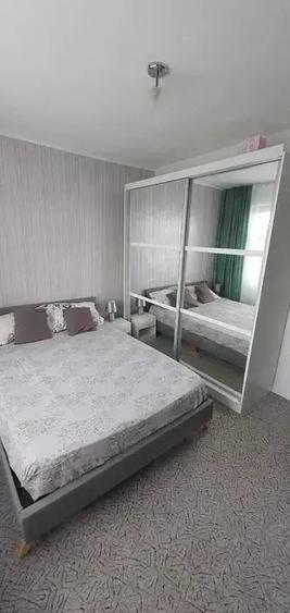 Apartament cu 2 camere decomandat în Dumbrava 2