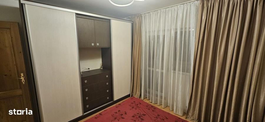 Apartament cu 3 camere decomandat în Crângași