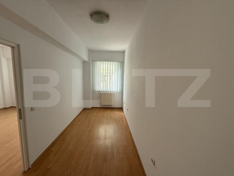 Apartament 2 camere/ spatiu birou , 45.69 mp , Zona Semicentrala - 3